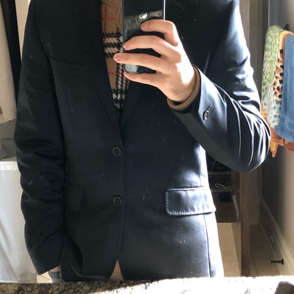 Luxury Ted Baker Suit - Picture 5 of 6